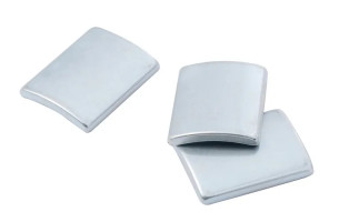 শিল্প Neodymium চুম্বক বাঁকা Zn আবরণ কাস্টম আকৃতির চুম্বক