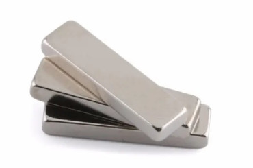 শক্তিশালী দীর্ঘ Neodymium বার চুম্বক আকার কাস্টমাইজড উচ্চ শক্তি