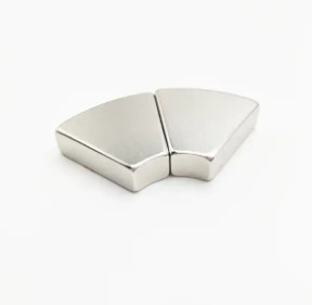 সুপার শক্তিশালী Sintered কাস্টম Neodymium চুম্বক N50 N48 N52