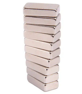 Zn আবরণ ব্লক NdFeB চুম্বক শক্তিশালী Sintered Neodymium চুম্বক